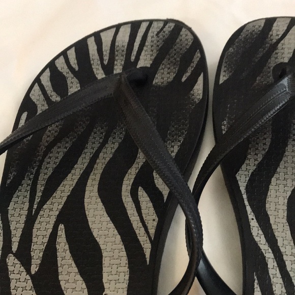 ⚡️FINAL PRICE⚡️ Old Navy Sandals - Picture 7 of 16